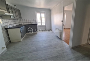 t1 à la vente -   38300  BOURGOIN JALLIEU, surface 65 m2 vente t1 - UBI467223023